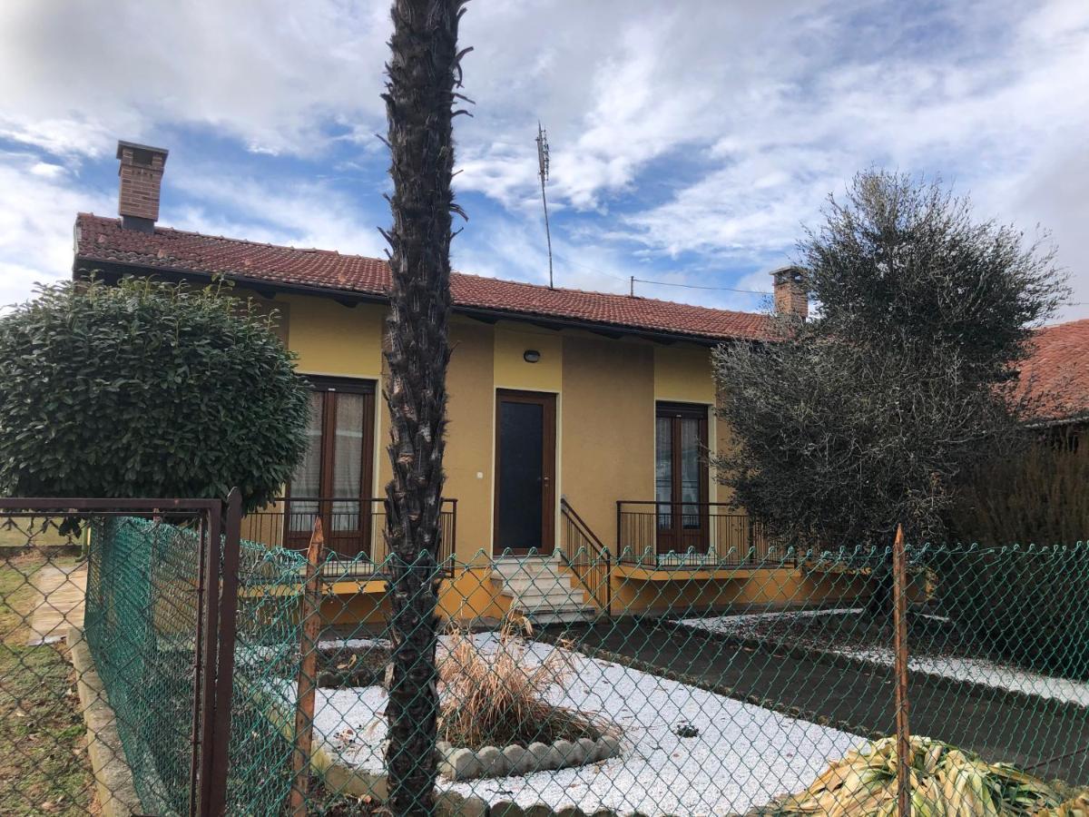 Hotel Ca' di Burghi Busca Esterno foto